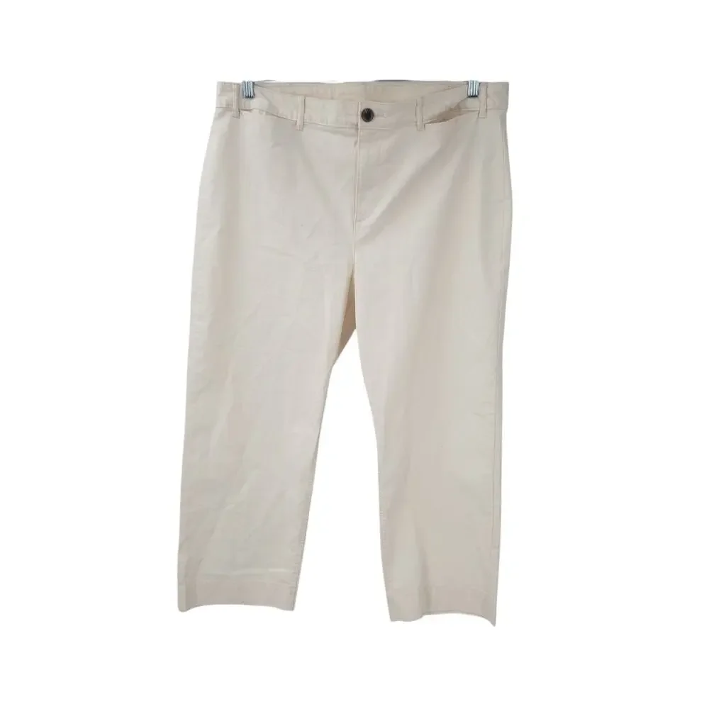 OLD NAVY Cream Colored Cropped Capri Pants Womens Size 18